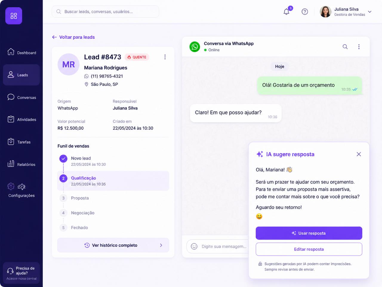 Tela do Kommo CRM com conversa de WhatsApp e sugestão de resposta por IA